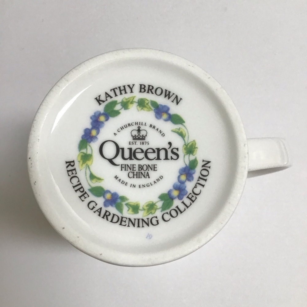 Queen's Fine Bone China Tea Cup Geranium Recipe Gardening Coffee Mug Kathy Brown - Picture 9 of 16